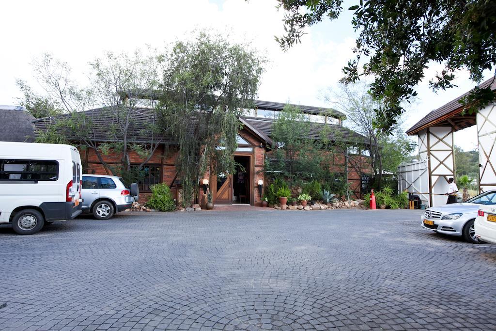 Roof Of Africa Hotel Windhoek Bagian luar foto