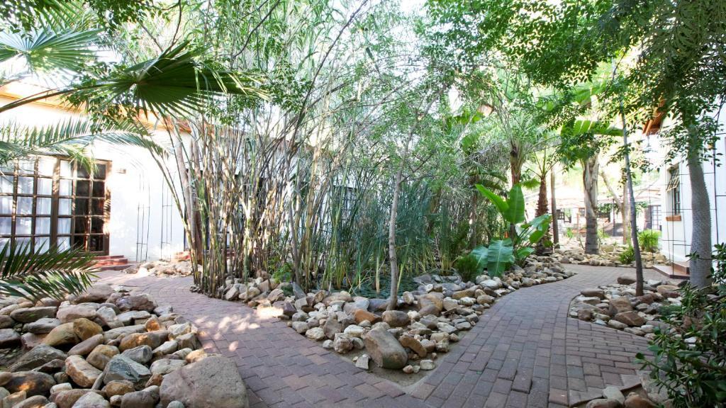 Roof Of Africa Hotel Windhoek Bagian luar foto