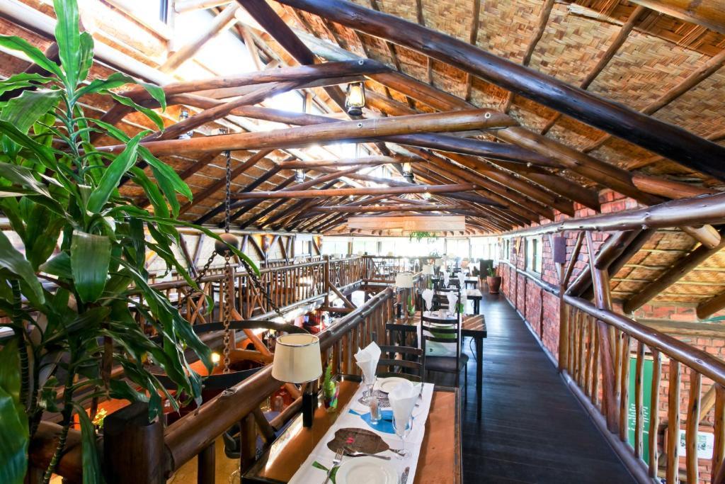 Roof Of Africa Hotel Windhoek Bagian luar foto