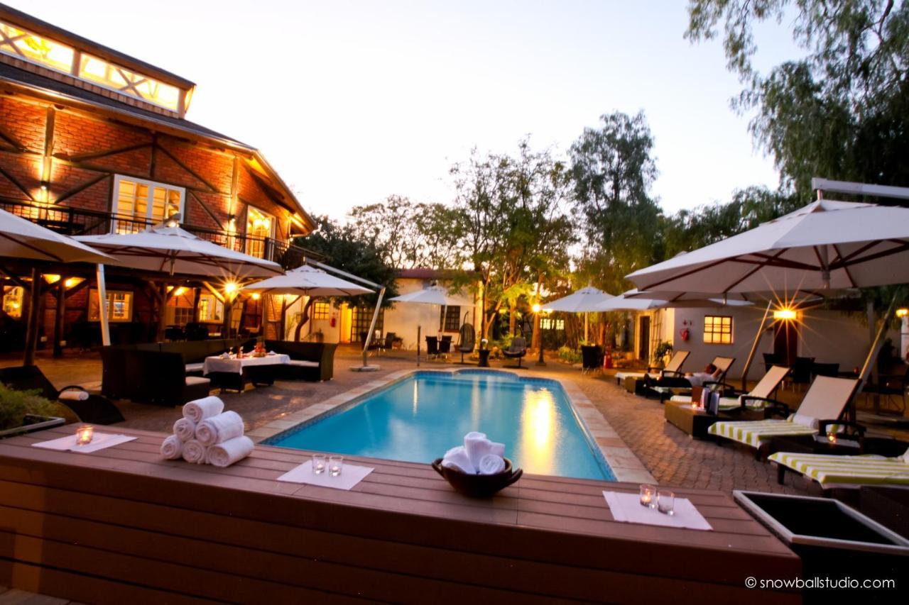 Roof Of Africa Hotel Windhoek Bagian luar foto